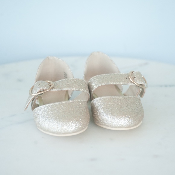 Janie and Jack Gold Glitter Dress Shoes - Picture 4 of 11